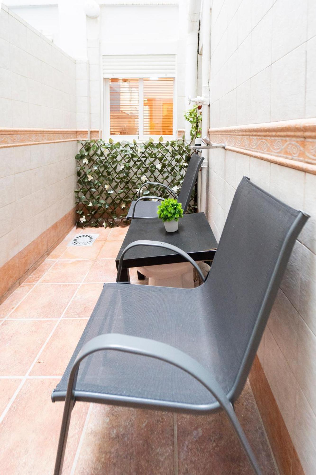 Lovely Apartment Near Beach & Science City Valencia Exterior photo