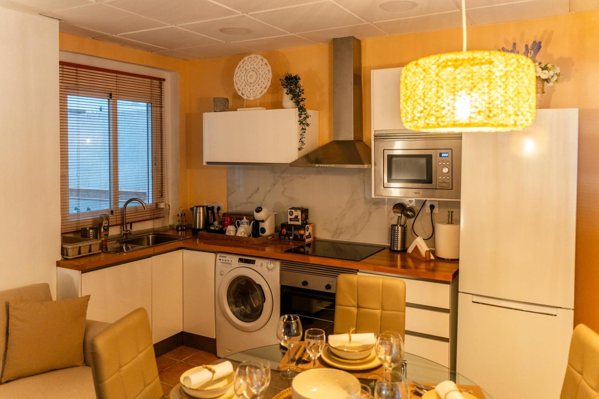 Lovely Apartment Near Beach & Science City Valencia Exterior photo